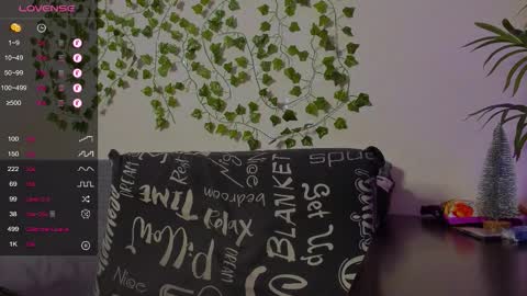 Johny Bravo online show from December 2025 07:43:02 PM