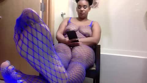 brazilaveaux online show from November 2025 06:13:02 AM