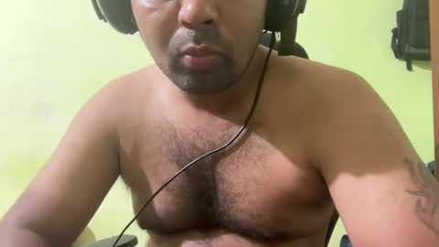 Snapshot of brazzerslover chatting on February 2025 04:11:02 PM dont tell me u like to see me if you cant follow me online show from February 2025 04:11:02 PM
