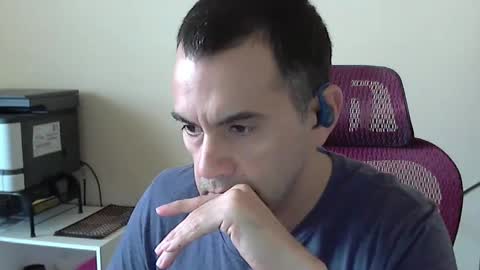 Snapshot of brdrjmpr chatting on December 2024 08:28:02 PM brdrjmpr online show from December 2024 08:28:02 PM