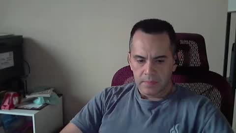 Snapshot of brdrjmpr chatting on February 2025 01:37:02 PM brdrjmpr online show from February 2025 01:37:02 PM