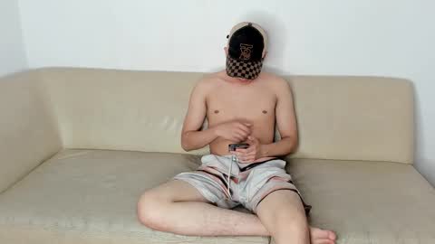 Snapshot of break_self chatting on February 2025 09:41:02 PM break_self online show from February 2025 09:41:02 PM