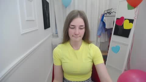 Bree online show from April 2026 01:14:02 PM