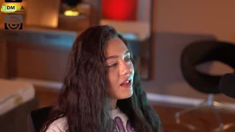 Leah online show from September 2025 07:08:02 AM