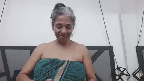 BRENDA VELASQUEZ online show from March 2026 02:54:02 PM