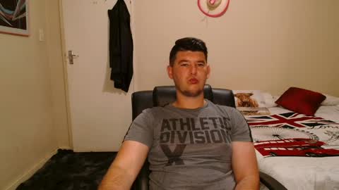 ask me lol online show from April 2026 02:53:02 AM