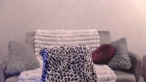 bri_fox online show from September 2025 09:07:02 PM