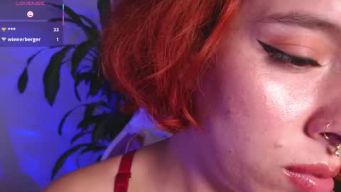 Snapshot of bri_von_dhara_ chatting on May 2026 07:52:02 PM Bri online show from May 2026 07:52:02 PM