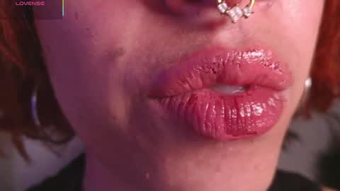 Snapshot of bri_von_dhara_ chatting on May 2026 12:41:01 AM Bri online show from May 2026 12:41:01 AM