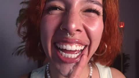 Snapshot of bri_von_dhara_ chatting on May 2026 11:01:02 PM Bri online show from May 2026 11:01:02 PM