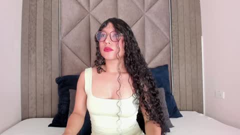 B R I A  online show from February 2025 02:37:01 AM