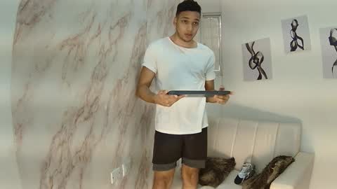 briam_dunkan online show from April 2026 12:54:01 PM