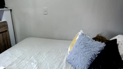 Snapshot of brianabarnes chatting on May 2026 11:18:01 AM brianabarnes online show from May 2026 11:18:01 AM