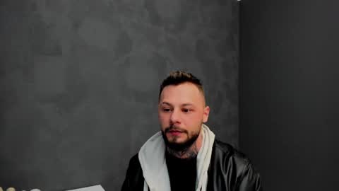 Snapshot of brianhunts chatting on December 2024 05:53:01 AM Brian online show from December 2024 05:53:01 AM