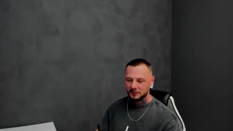 Snapshot of brianhunts chatting on February 2025 10:15:02 AM Brian online show from February 2025 10:15:02 AM