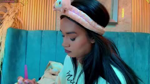 briannyte25 online show from October 2025 01:45:01 PM