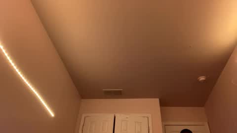 Snapshot of brick280446 chatting on February 2026 10:05:02 PM brick280446 online show from February 2026 10:05:02 PM