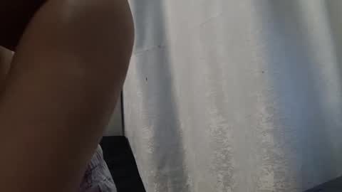 Snapshot of bridget_julianne chatting on February 2025 03:59:02 PM Bridget Julianne online show from February 2025 03:59:02 PM