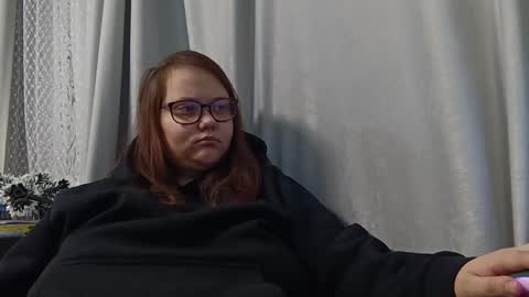 Snapshot of bridget_julianne chatting on March 2025 04:44:02 PM Bridget Julianne online show from March 2025 04:44:02 PM