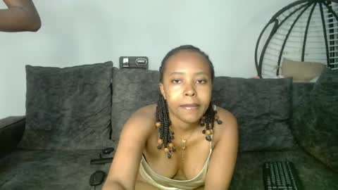 Snapshot of briella_10 chatting on June 2026 12:53:02 AM briella online show from June 2026 12:53:02 AM