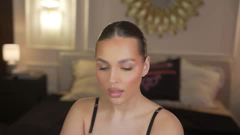 Snapshot of bright_diamonds_054 chatting on April 2026 07:07:02 PM Diamonds Girls online show from April 2026 07:07:02 PM