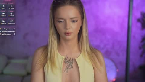 Snapshot of bright_diamonds_054 chatting on May 2026 07:57:01 AM Diamonds Girls online show from May 2026 07:57:01 AM