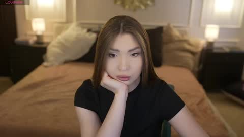 Snapshot of bright_diamonds_054 chatting on June 2026 07:32:02 AM Diamonds Girls online show from June 2026 07:32:02 AM