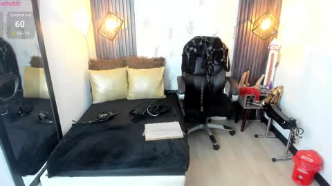 BRIGITTE online show from January 2025 03:26:01 PM