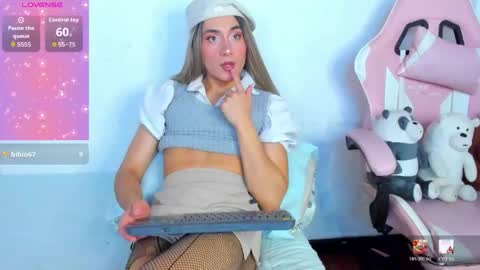 Snapshot of brihanna_cooper chatting on May 2026 02:55:01 PM bri online show from May 2026 02:55:01 PM