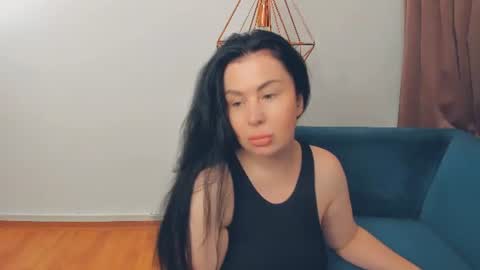 Snapshot of brilliantegirl_ chatting on July 2026 07:04:02 AM brilliantegirl_ online show from July 2026 07:04:02 AM