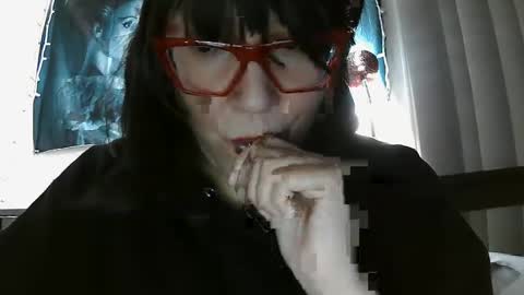 Snapshot of brina_moon chatting on January 2025 06:40:01 AM Brina Moon online show from January 2025 06:40:01 AM