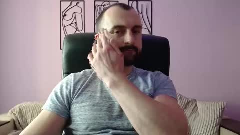 brindlefly69 online show from February 2025 11:32:02 AM