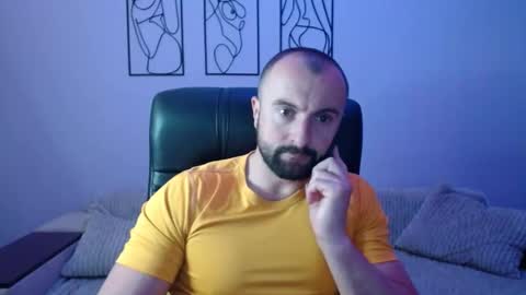 brindlefly69 online show from September 2025 10:20:02 AM