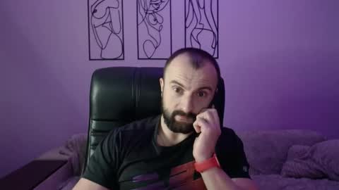 brindlefly69 online show from December 2025 12:09:01 PM