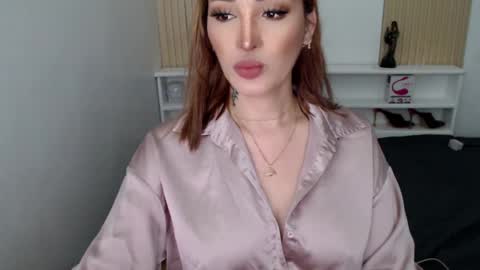 Snapshot of brinnababe_01 chatting on February 2025 04:14:02 AM brinna online show from February 2025 04:14:02 AM