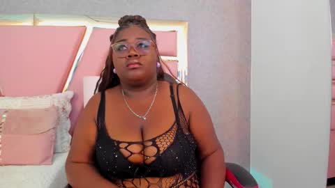 Britany jhonson online show from December 2025 09:30:01 PM