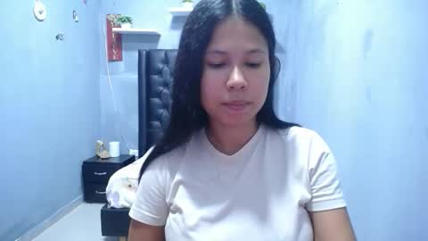 britanyx1 online show from March 2026 01:44:02 PM