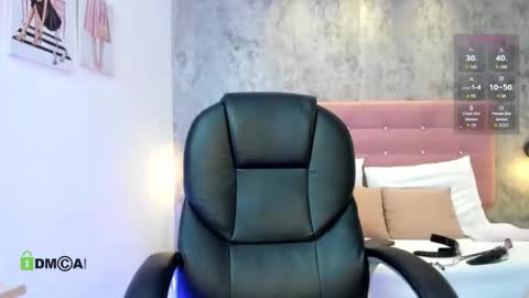 Snapshot of brithanycollins chatting on October 2025 07:23:01 PM Brithany online show from October 2025 07:23:01 PM