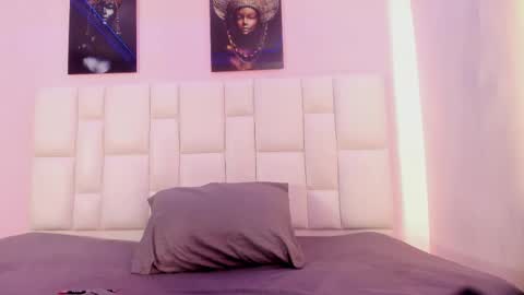 brithanysummer online show from October 2025 03:07:02 AM