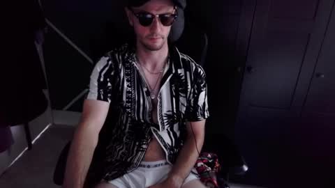 Snapshot of britishbigdick_ chatting on September 2025 02:30:01 PM britishbigdick_ online show from September 2025 02:30:01 PM