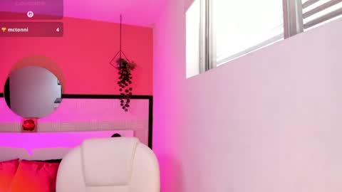 britney_collins_ online show from June 2026 02:14:01 PM