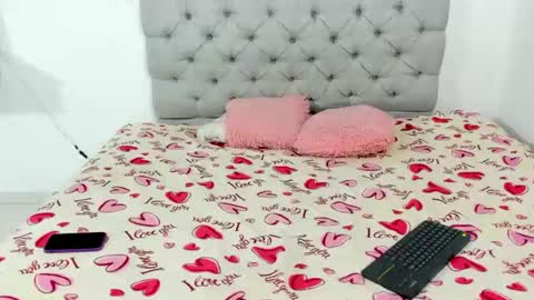 Jessica online show from December 2025 03:55:01 AM