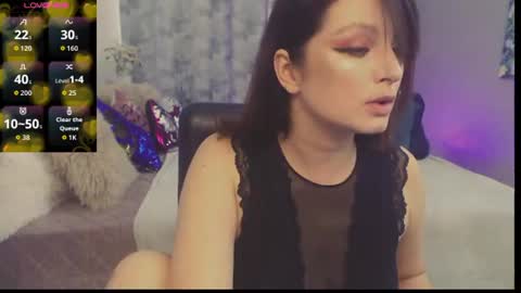 Snapshot of britneybarker chatting on July 2026 12:09:01 PM britneybarker online show from July 2026 12:09:01 PM