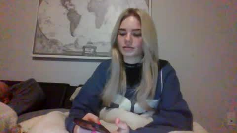 Snapshot of britneycherry08 chatting on July 2026 03:00:02 AM britneycherry08 online show from July 2026 03:00:02 AM