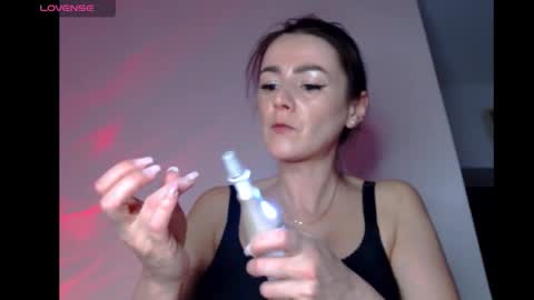 Snapshot of britneydivine chatting on October 2025 07:46:02 PM Britney online show from October 2025 07:46:02 PM