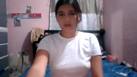 Snapshot of britneymebarak25 chatting on July 2026 01:41:01 AM britneymebarak25 online show from July 2026 01:41:01 AM