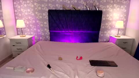 Snapshot of britneysweet_ chatting on May 2026 07:44:02 PM BritneySweet online show from May 2026 07:44:02 PM