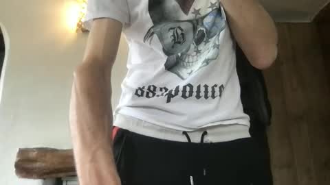 Britshowman online show from April 2026 01:23:01 PM