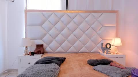 Brittany  online show from December 2025 05:52:01 PM