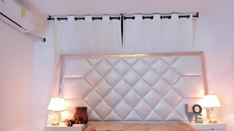 Brittany  online show from February 2026 09:09:02 PM